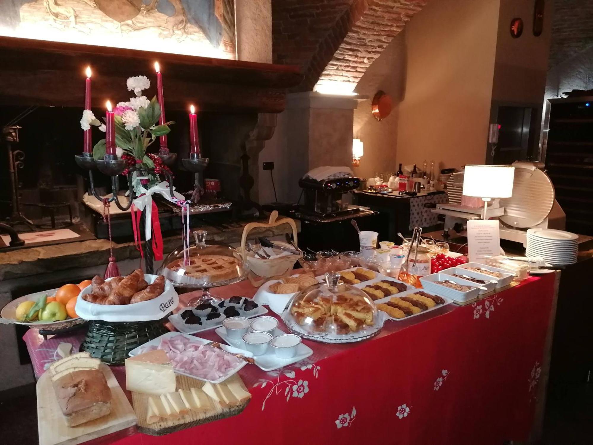 A' La Table Du Sommelier Chambres D Hotes & Restaurant Saint-Vincent Ngoại thất bức ảnh